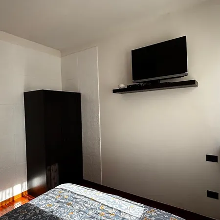 La Casa Di Jacopo A Fiumicino Маккарезе