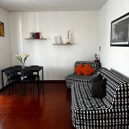 La Casa Di Jacopo A Fiumicino *