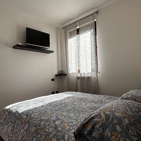 La Casa Di Jacopo A Fiumicino *